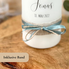 Load image into Gallery viewer, Taufkerze "Jonas" Eukalyptusfisch - personalisiert
