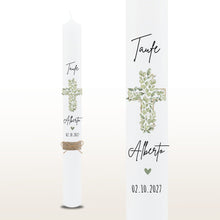 Lade das Bild in den Galerie-Viewer, Taufkerze &quot;Alberto&quot; Eukalyptuskreuz - personalisiert
