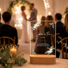 Charger l'image dans la galerie, VILLA ROSA LOTTA Hochzeitsgeschenke für Brautpaar – LED-Acrylglas Nachtlicht
