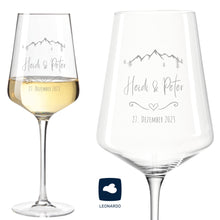 Charger l&#39;image dans la galerie, 2er Set Weinglas personalisiert mit Gravur - Hochzeitsgeschenke mit Name &amp; Datum Berge &quot;Heidi&quot; Leonardo
