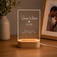 Charger l'image dans la galerie, VILLA ROSA LOTTA Hochzeitsgeschenke für Brautpaar – LED-Acrylglas Nachtlicht

