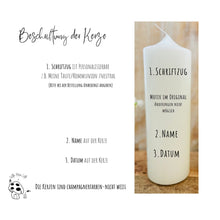Load image into Gallery viewer, Geschenk Kerze &quot;Sigrid&quot; Herzlichen Glückwunsch Blumenkranz mit Herz - personalisierbar
