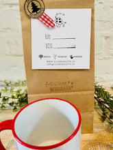 Lade das Bild in den Galerie-Viewer, Geschenk-Set &quot;Düsseldorf&quot; Tasse &amp; Kerze als Mitbringsel
