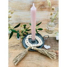 Load image into Gallery viewer, Holzperlenkette &quot;BONO&quot; mit Quaste / Tassel Boho Ibiza Stil Kerzenkranz

