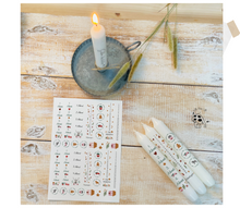 Load image into Gallery viewer, Kerzenfolie Kerzentattoo &quot; Caspar - Adventskranzkerze &quot; Weihnachtsgeschenk | Zahlen 1-4 | Dala | Haus | Stabkerze - Kerzensticker DIY
