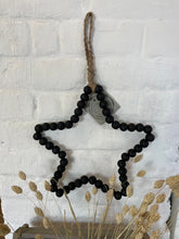 Load image into Gallery viewer, Perlen Stern in Beige oder Schwarz als Deko/Wohnaccessoires
