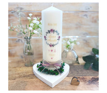 Lade das Bild in den Galerie-Viewer, Taufkerze / Konfirmationskerze &quot;Leana&quot; Blumen - personalisiert
