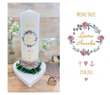 Lade das Bild in den Galerie-Viewer, Taufkerze / Konfirmationskerze &quot;Leana&quot; Blumen - personalisiert
