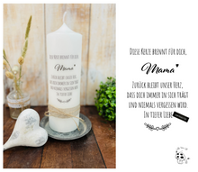 Load image into Gallery viewer, Trauerkerze &quot;Senta&quot; * Mama Diese Kerze brennt | niemals vergessen | In tiefer Liebe* mit Spruch - personalisierbar
